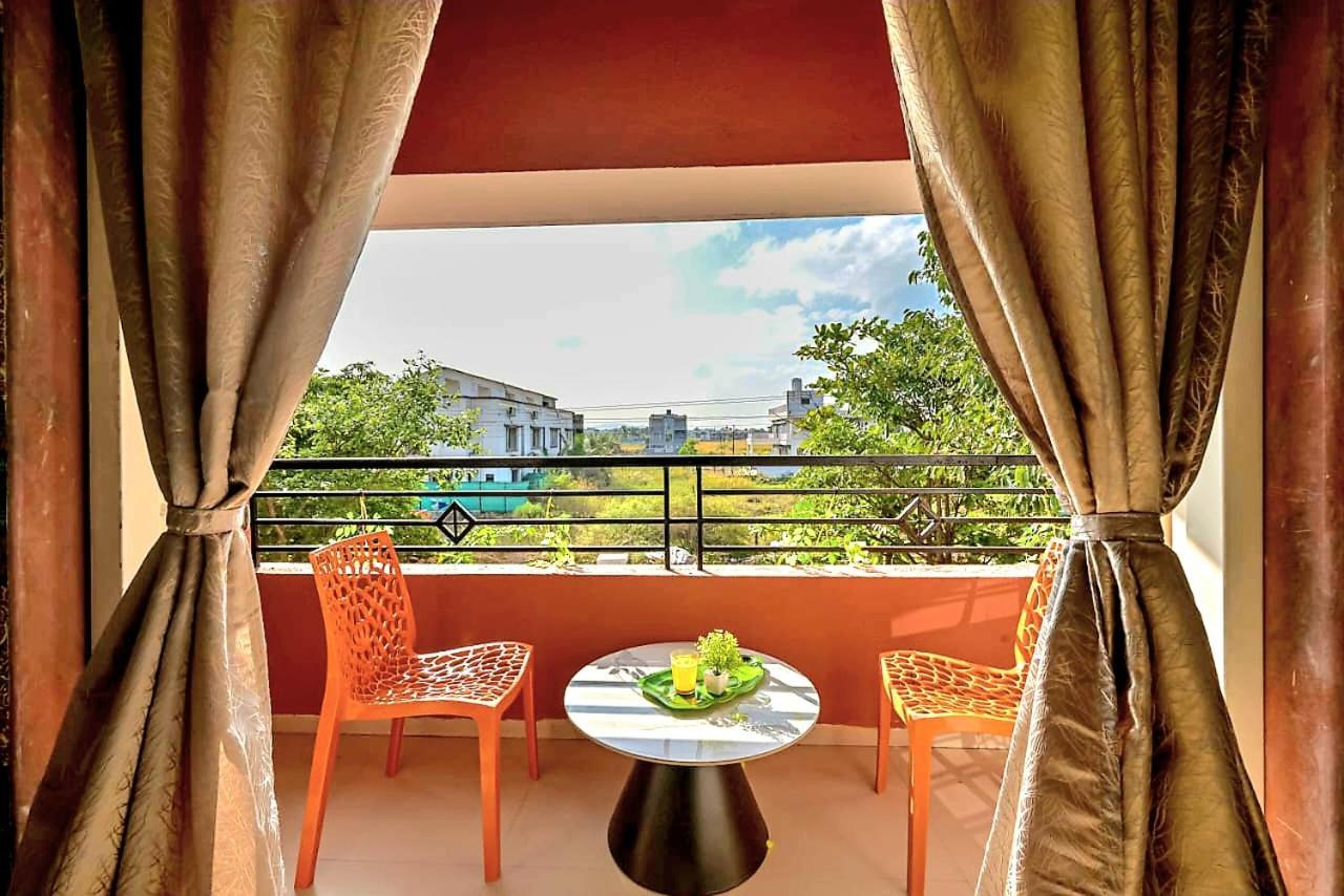 Ll Empyrean Stay Ll Airawat Villa Ll 2Bhk Ll Ac Ll Private Pool Ll Wifi Ll Lonavala Exterior photo