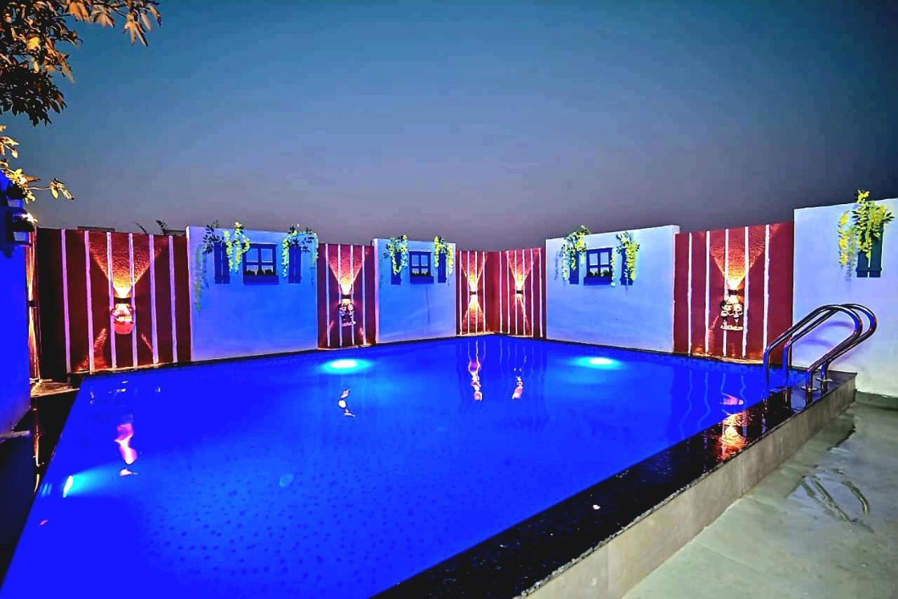 Ll Empyrean Stay Ll Airawat Villa Ll 2Bhk Ll Ac Ll Private Pool Ll Wifi Ll Lonavala Exterior photo